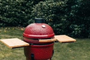 Cuisine extérieure pour l’été : les barbecues et planchas indispensables pour sa terrasse ou son jardin